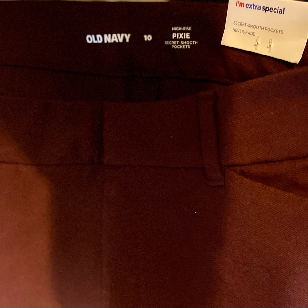 Burgundy Size 10 High Rise Old Navy Pixie Pants